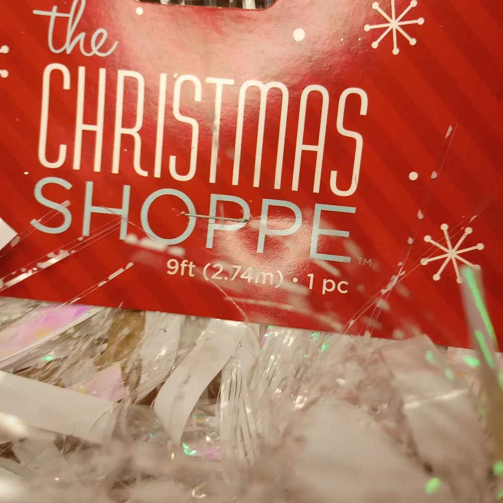 Christmas Shoppe Garland 9 Ft Shiny White Glittery Red Tinsel 12 Foot Brand New